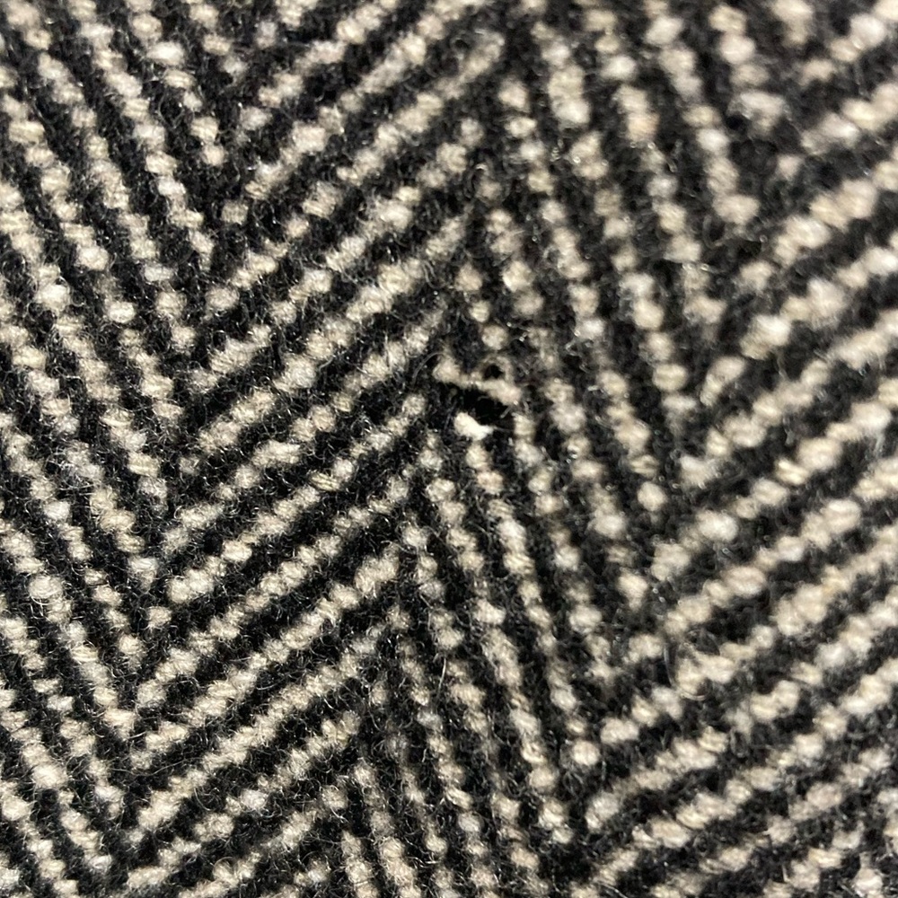 Banana Republic 
S black/ cream - Picture 7 of 10